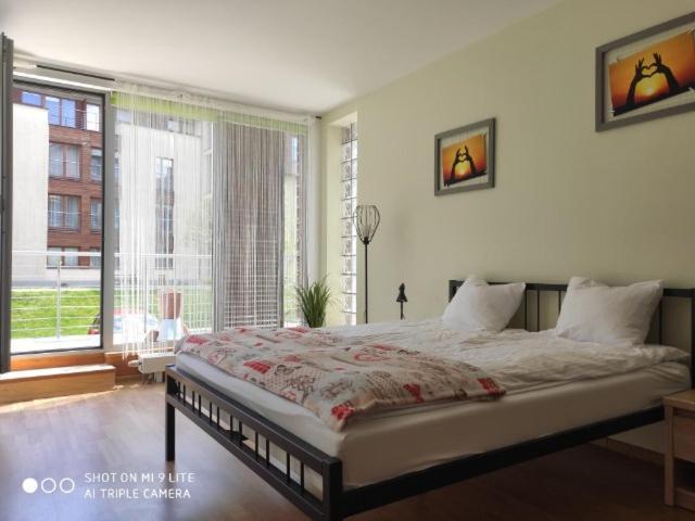 Luxapartament 3 - Z Duzym Tarasem I Garazem W Zeta Park ウストロン エクステリア 写真